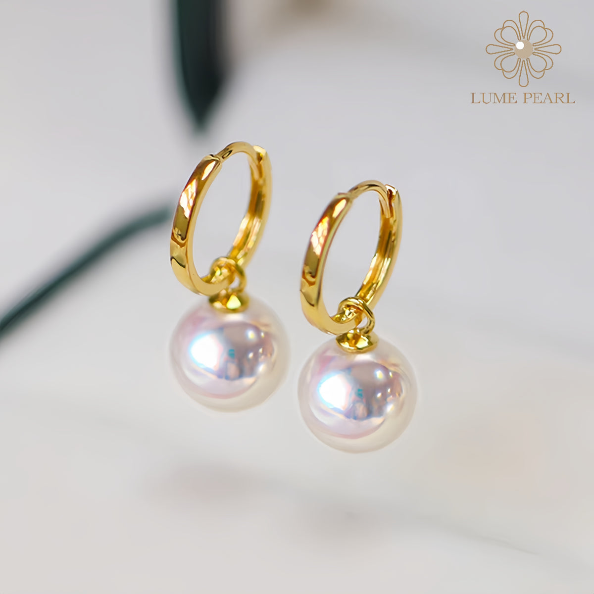 Everyday Pearl Hoops – 4A Nucleus-Free Freshwater Pearls with Aurora Shine