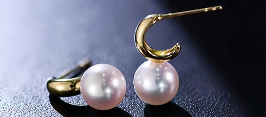 Everyday Pearl Hoops – 4A Nucleus-Free Freshwater Pearls with Aurora Shine