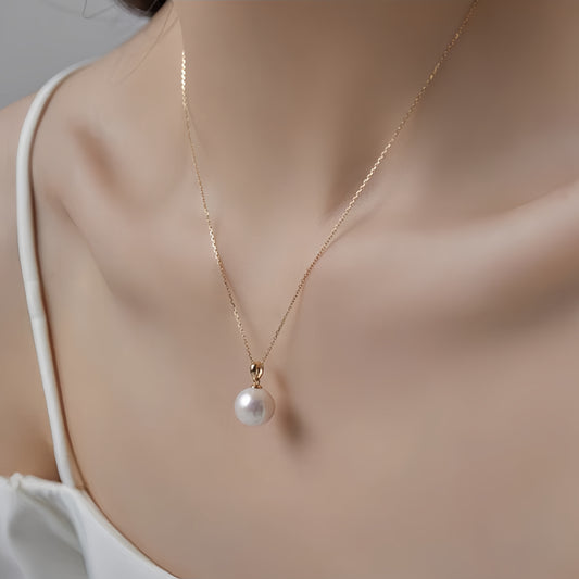 4A Grade Aurora Minimalist Natural Freshwater Nucleus-Free Pearl Pendant Necklace